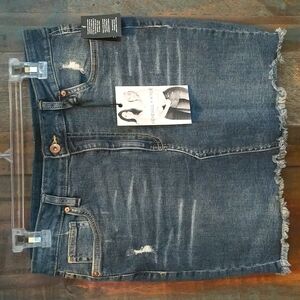 NWT Kendall + Kylie Distressed Denim Skirt - Size 9/29